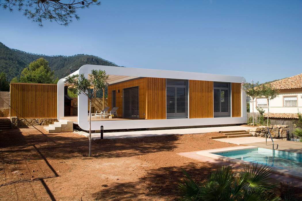 El Refugio Inteligente, NOEM NOEM Casas modernas: Ideas, diseños y decoración