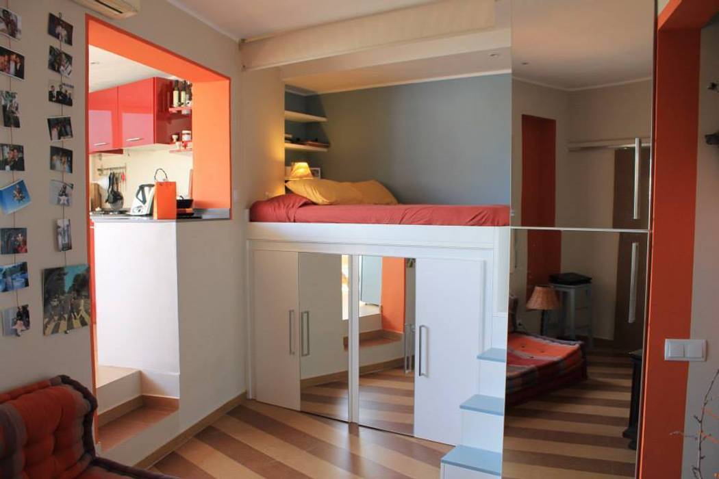 Mini alloggio in Barcellona, UAU un'architettura unica UAU un'architettura unica Dormitorios modernos