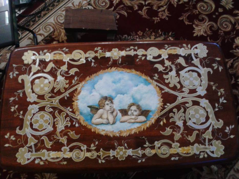 роспись и реставрация столика, Абрикос Абрикос Гостиная в классическом стиле