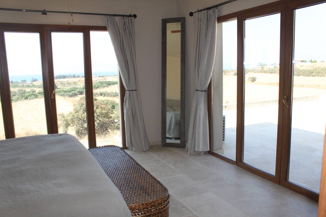 Light Tumbled Travertine Floors of Stone Ltd Rustic style bedroom