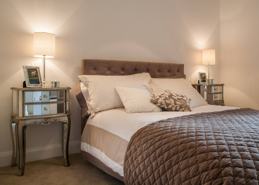Show flat in Ascot, UK Lujansphotography Modern style bedroom