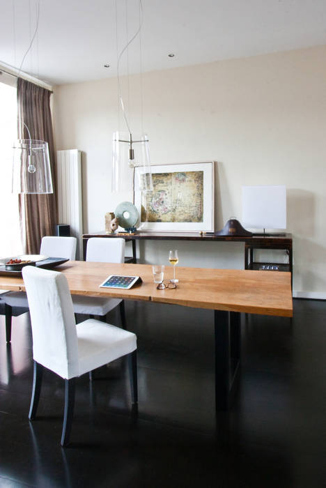 Maisonnette, Breda, HET LINDEHUYS interieurvormgeving HET LINDEHUYS interieurvormgeving Eclectic style dining room Tables