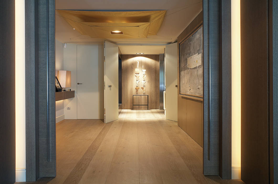 homify Modern corridor, hallway & stairs