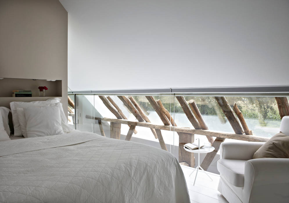reitsema & partners architecten bna Country style bedroom