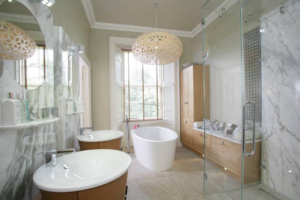 Dream Bathroom, Sculleries of Stockbridge Sculleries of Stockbridge Modern bathroom Sinks