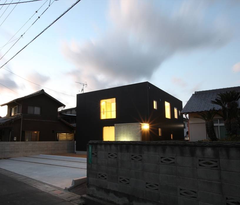 HIROBA ＪＭＡ（Jiro Matsuura Architecture office） モダンな 家