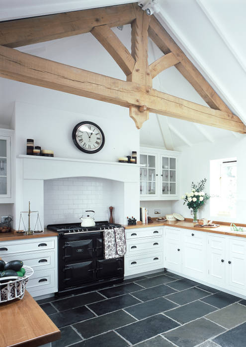 Original kitchen by Harvey Jones Harvey Jones Kitchens Klasik Mutfak