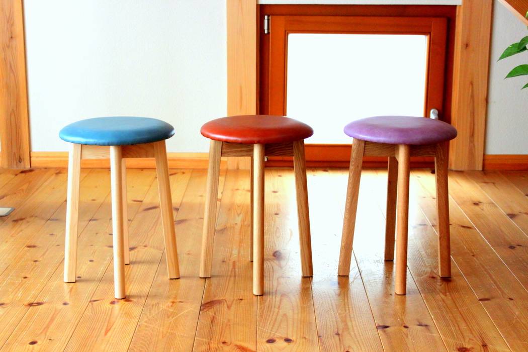 round stool trusty wood works オリジナルデザインの ダイニング 椅子＆ベンチ