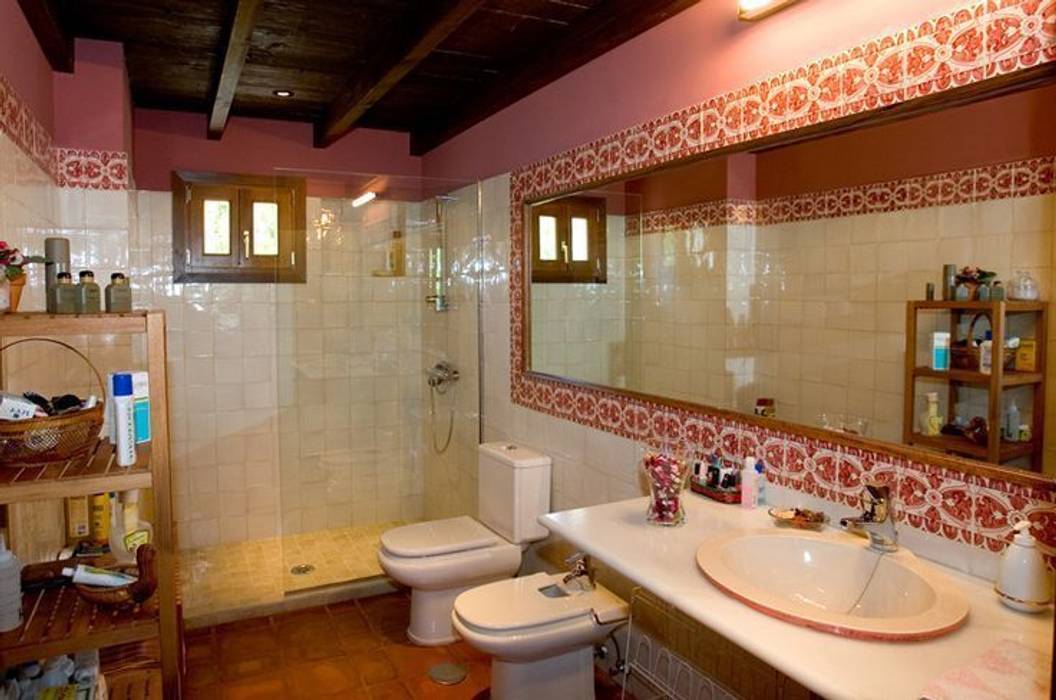 Solería de baño Suelos Hidráulicos Demosaica Paredes y pisos de estilo clásico