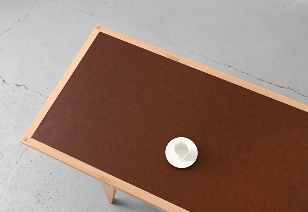 Der Hirsch mit Leder, Holzgeschichten Holzgeschichten Modern style study/office Desks