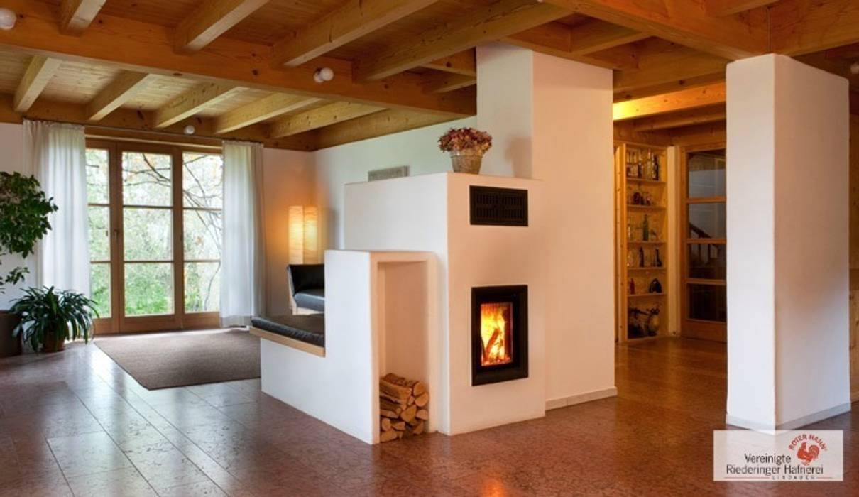 Moderner kachelofen: moderne wohnzimmer von vereinigte riederinger ... Moderner kachelofen: moderne wohnzimmer von vereinigte riederinger ...