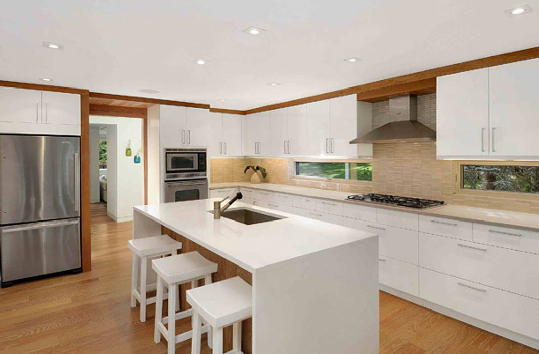 Modern Beach House, New York Eisner Design Modern Kitchen