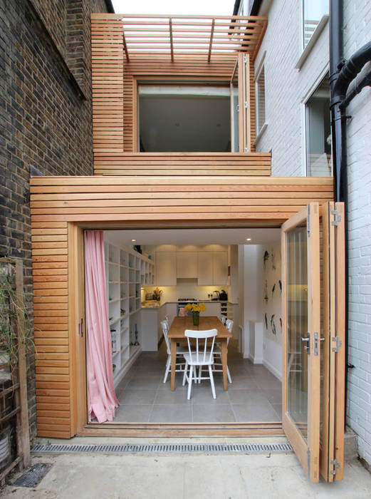 Side extension build in timber frame Affleck Property Services Casas modernas: Ideas, imágenes y decoración