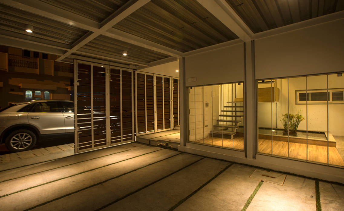 M House by Technoarchitecture, And Let There Be Lights And Let There Be Lights Garasi Modern