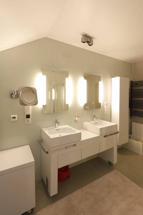 Dom Widzewska, REFORM Konrad Grodziński REFORM Konrad Grodziński Bagno moderno