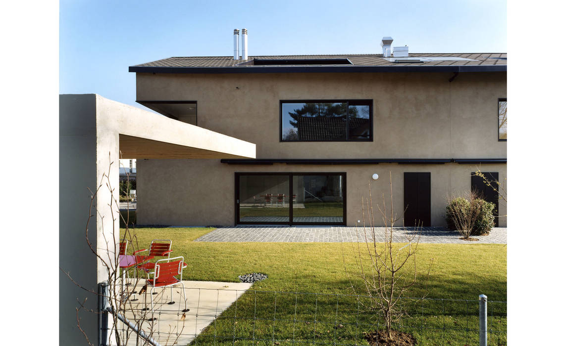 Mehrfamilienhaus Wiesengrundstrasse, weberbuess Architekten SIA weberbuess Architekten SIA Klassieke huizen