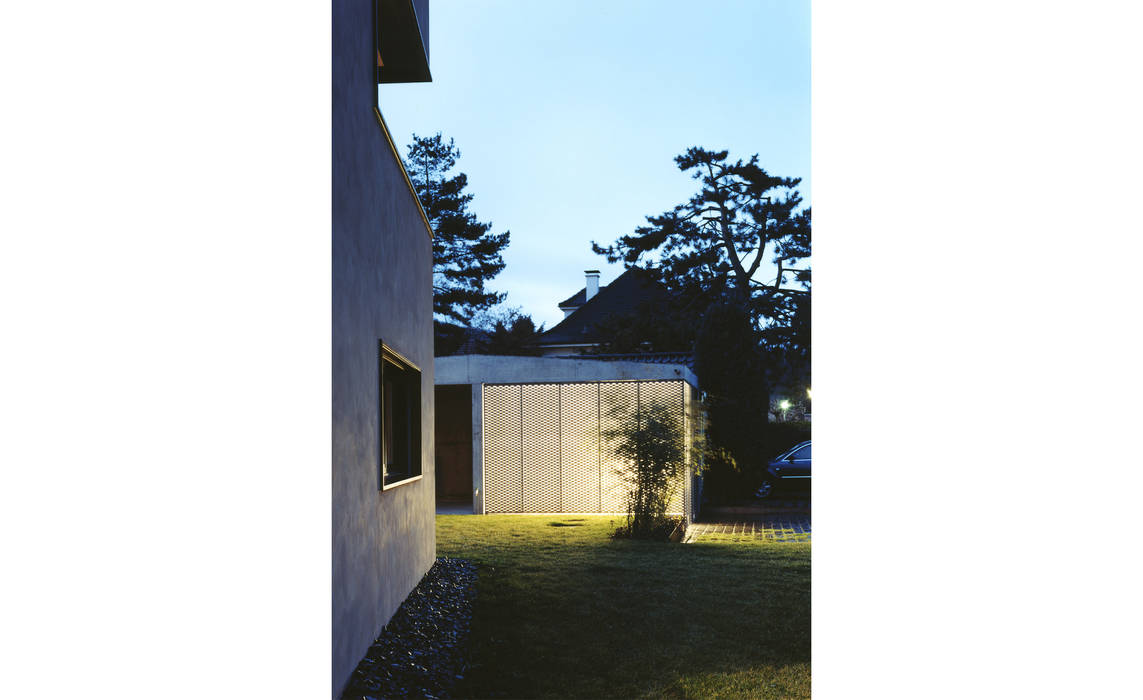 Mehrfamilienhaus Wiesengrundstrasse, weberbuess Architekten SIA weberbuess Architekten SIA 房子