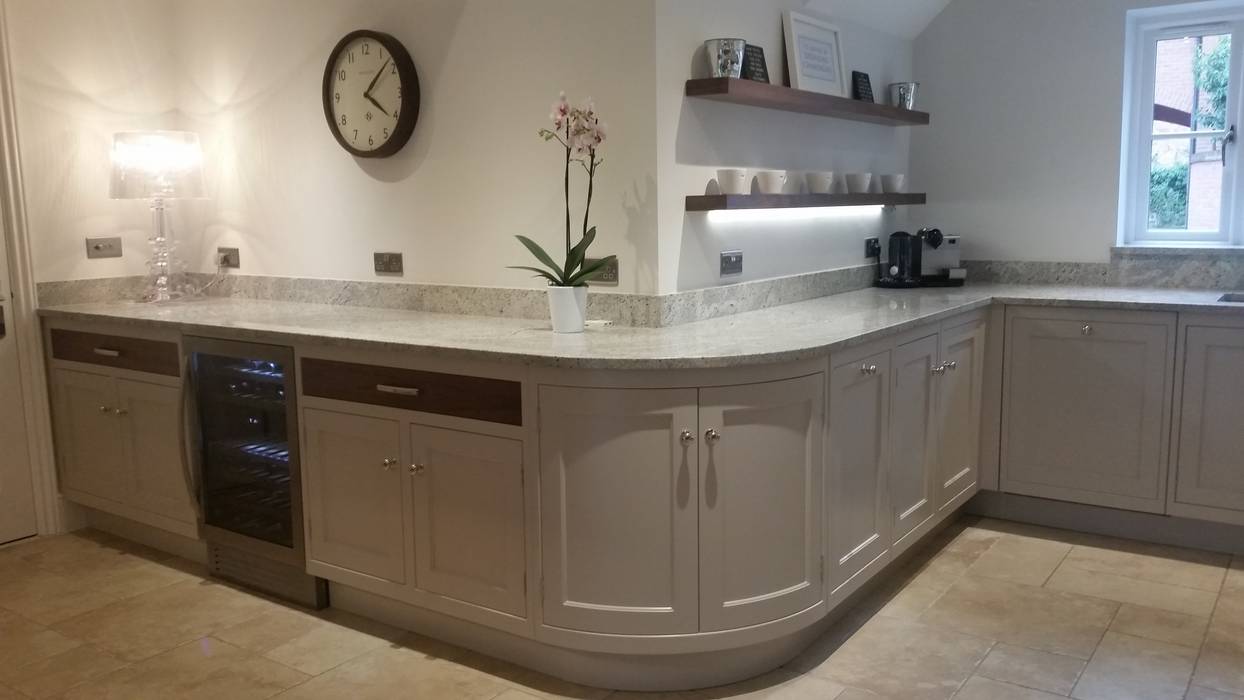 Curves Place Design Kitchens and Interiors Country style kitchen