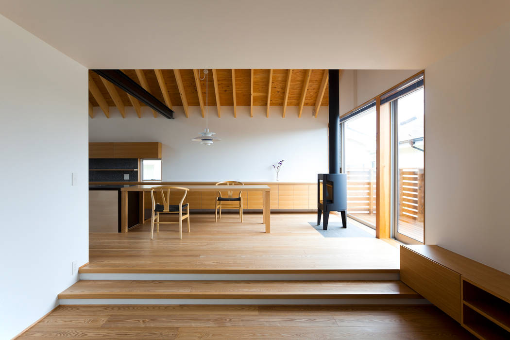 鎌倉の家, 望月建築アトリエ 望月建築アトリエ Asian style dining room