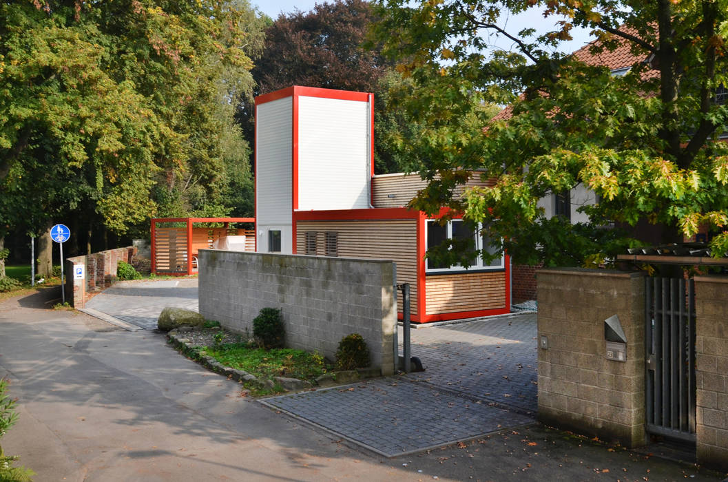Jörn knop architekt+innenarchitekt cliniche in stile eclettico homify
