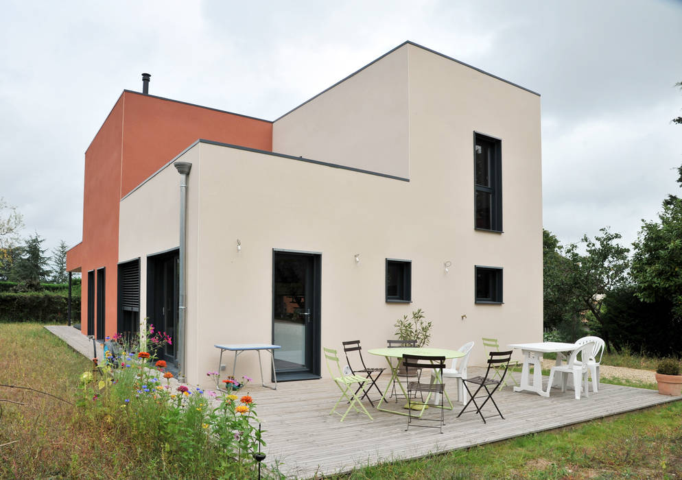 Maison ossature bois à lentilly, Empreinte Constructions bois Empreinte Constructions bois Modern home