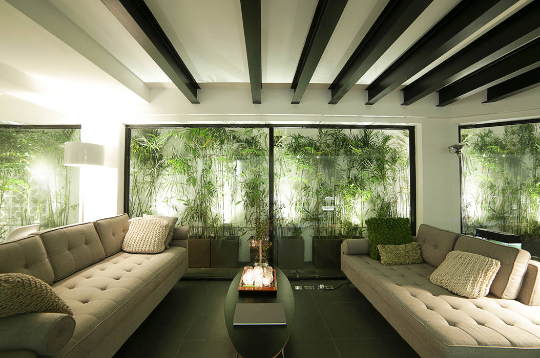RENOWACJA DOMU W SAI KUNG / HONG KONG, OneByNine OneByNine Tropical style living room