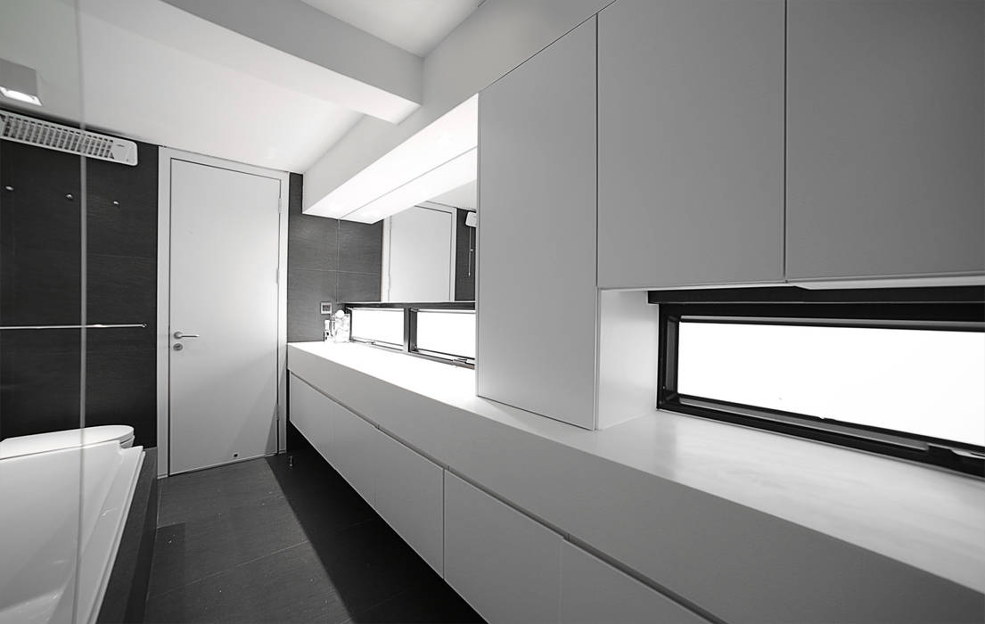 RENOWACJA DOMU W SAI KUNG / HONG KONG, OneByNine OneByNine Minimalist style bathroom