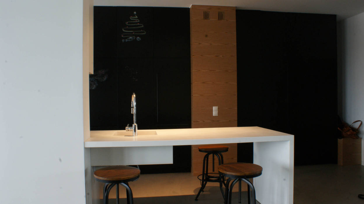 LOFT W WIALANOWIE, t design t design ห้องครัว