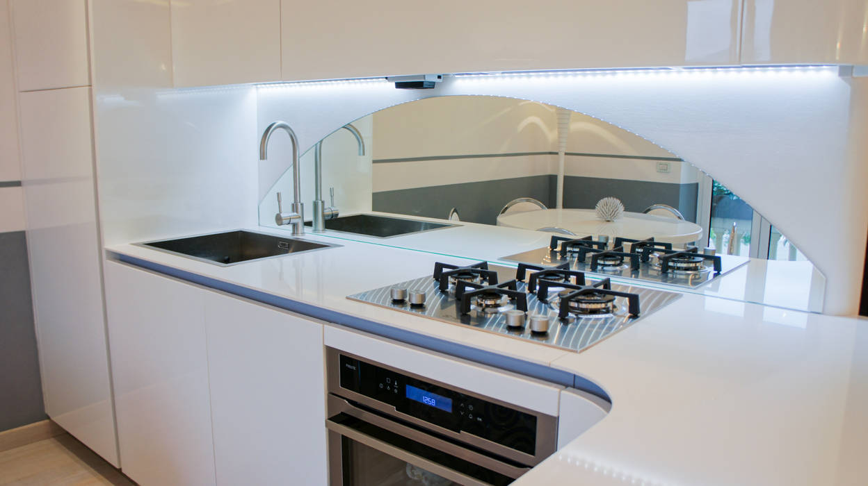 Cucine & Soggiorni, Architetti di Casa Architetti di Casa Modern kitchen Sinks & taps