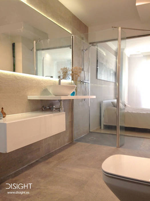 Residencial Atico Rio Real Marbella, DISIGHT DISIGHT Modern bathroom