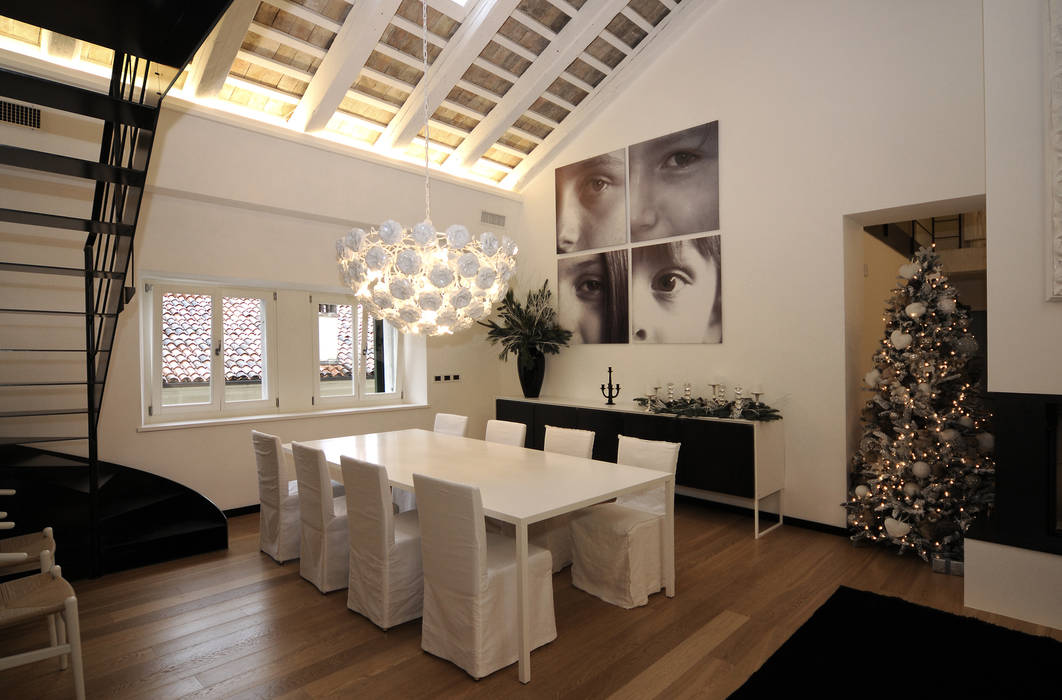 Casa S, Arch. Roberto Buzzi Arch. Roberto Buzzi Modern dining room