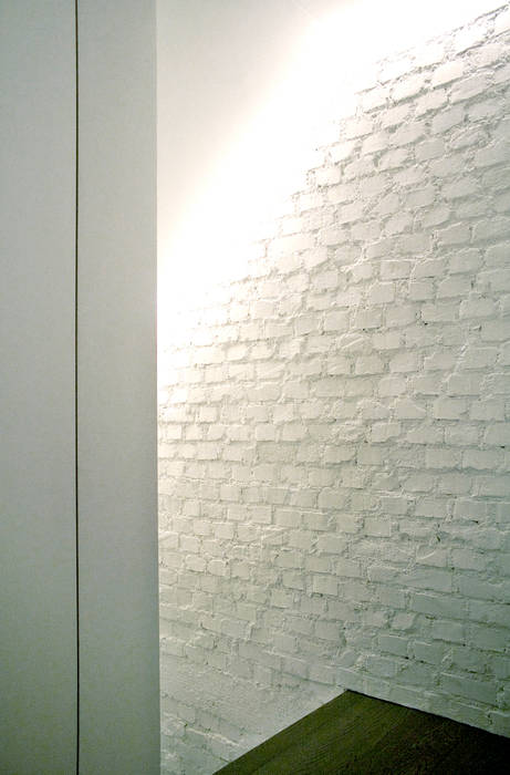 HOUSE FN, M N A - Matteo Negrin M N A - Matteo Negrin Minimalist corridor, hallway & stairs
