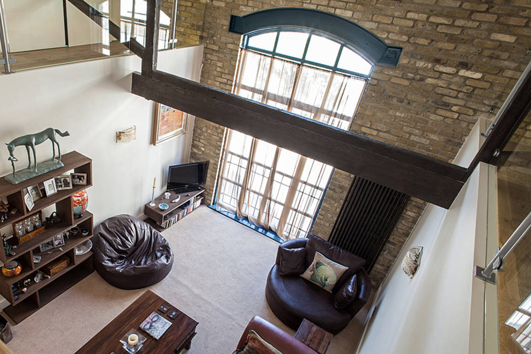 Millennium Drive : Mezzanine Space, Nic Antony Architects Ltd Nic Antony Architects Ltd Rustic style living room