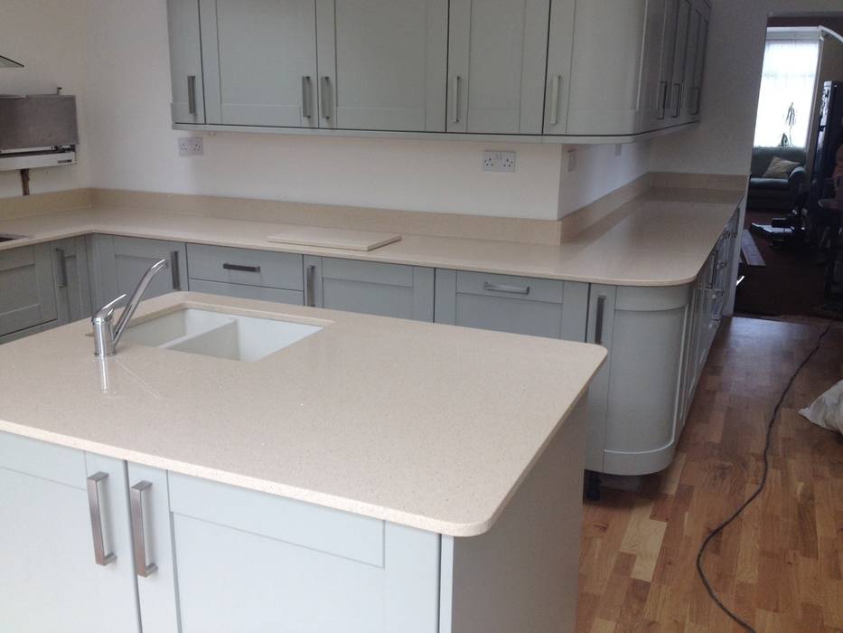 CimStone Sines Quartz Worktops Marbles Ltd Cozinhas clássicas