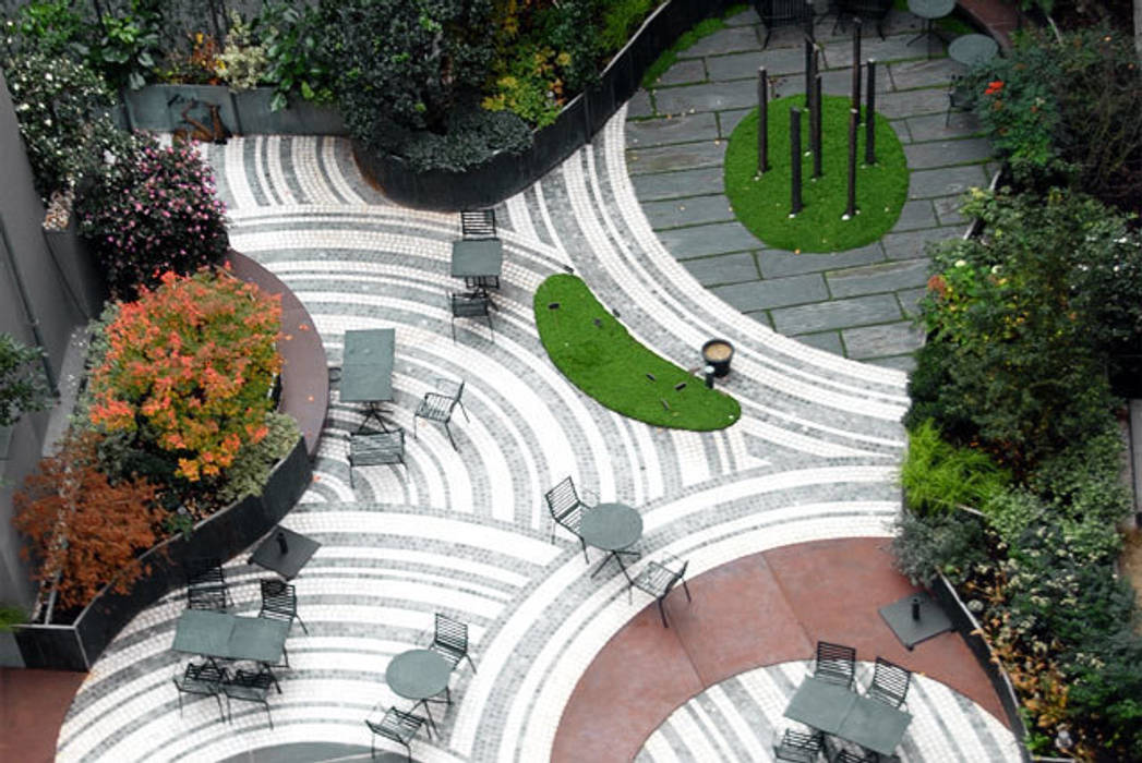 UN JARDIN EN VILLE ID CHRISTOPHE DAUDRE Espaces commerciaux Hôtels