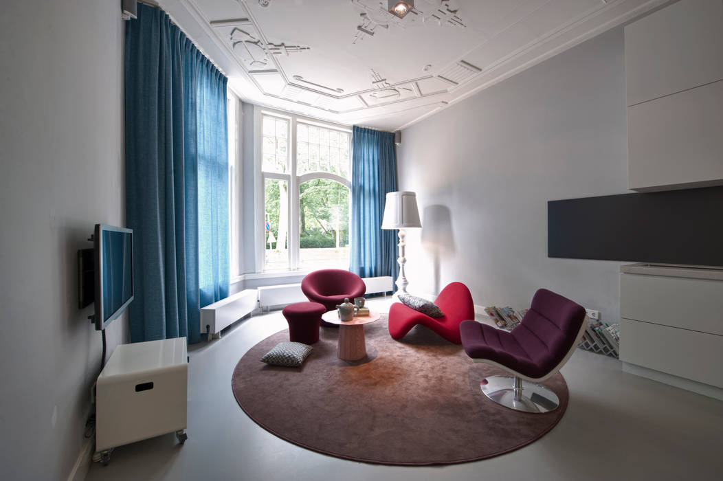 homify Moderne woonkamers