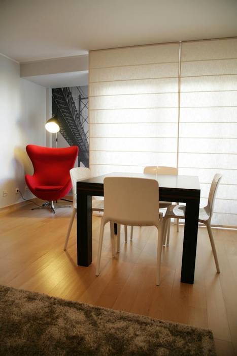 Apartamento c/ 2 quartos - Carnide, Lisboa, Traço Magenta - Design de Interiores Traço Magenta - Design de Interiores Modern dining room