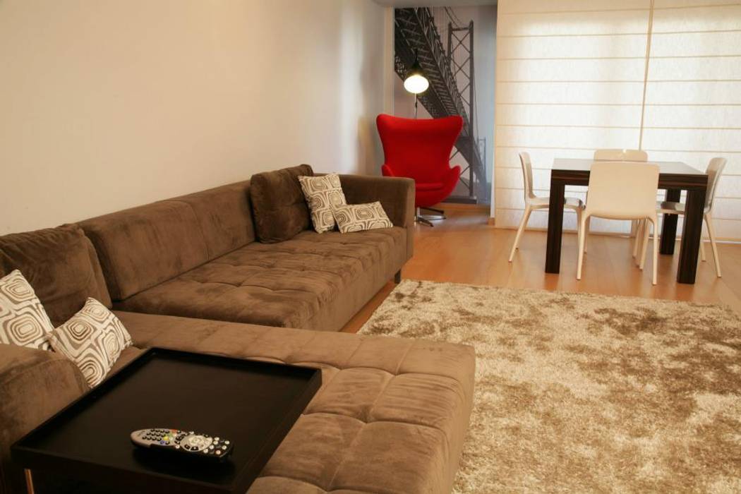 Apartamento c/ 2 quartos - Carnide, Lisboa, Traço Magenta - Design de Interiores Traço Magenta - Design de Interiores ห้องนั่งเล่น