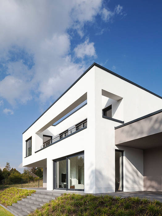 Puristisch wohnen im kubischen Einfamilienhaus, Skandella Architektur Innenarchitektur Skandella Architektur Innenarchitektur Minimalistische huizen