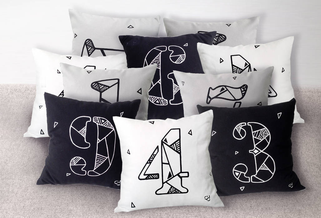 Numbers of Luck pillow series, Carbon Dreams by Gül Arı Carbon Dreams by Gül Arı Dormitorios de estilo moderno Textiles