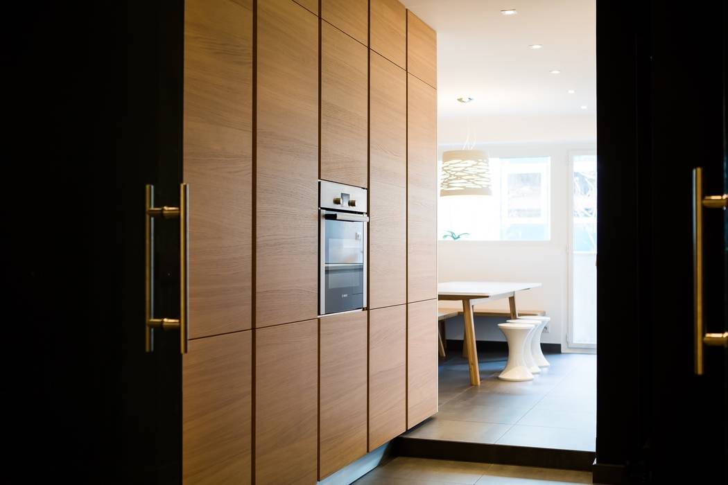 Appartement Neuilly-sur-Seine, Hélène de Tassigny Hélène de Tassigny Modern kitchen