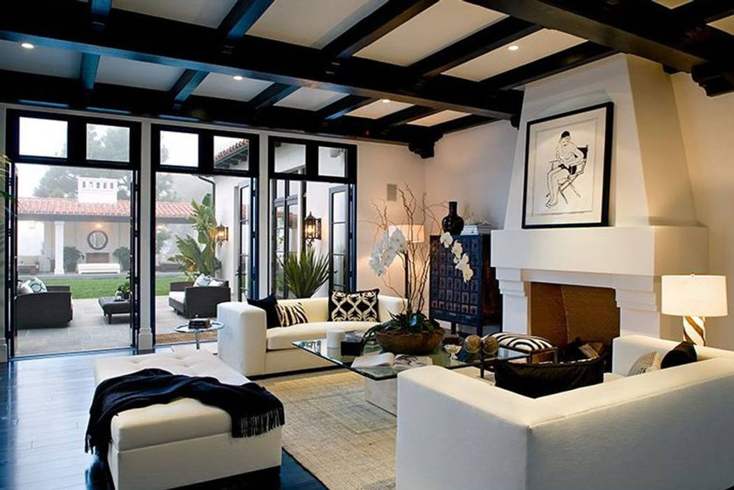 White Villa, Hot Dog Decor Inneneinrichtung & Beratung Hot Dog Decor Inneneinrichtung & Beratung Eclectic style living room