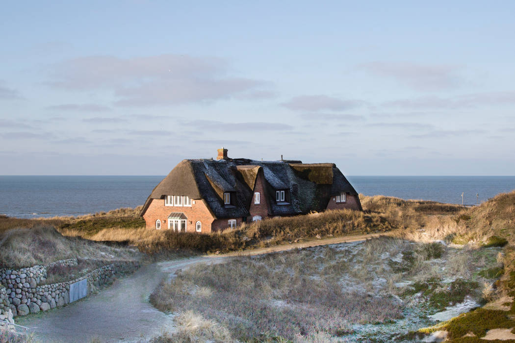 Ready-for-Photo Home Staging Anwesen am Meer, Home Staging Sylt GmbH Home Staging Sylt GmbH 房子