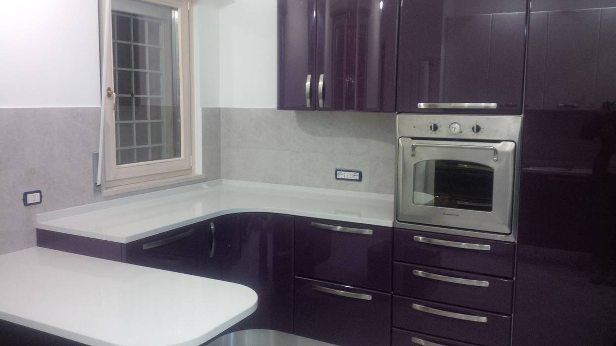 Cucina : allestimento parete colonna forno e frigo cucina ...