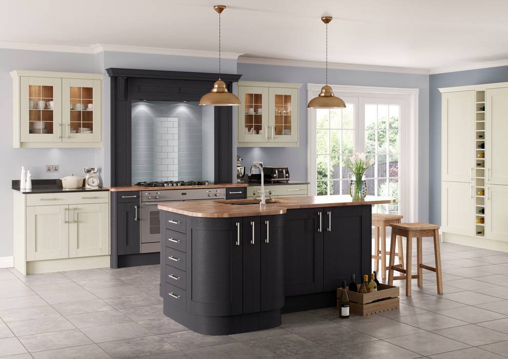 Saltaire Graphite and Ivory Painted Shaker Kitchen Sigma 3 Kitchens ห้องครัว ตู้เก็บของและชั้นวางของ