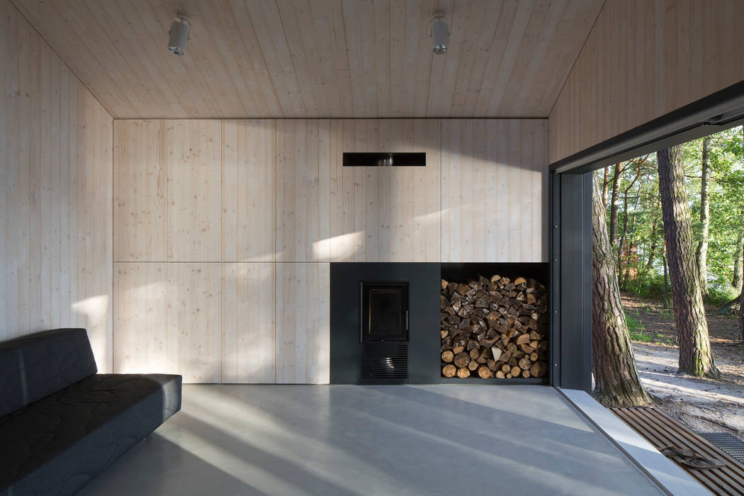 Lake Cabin Interior homify Minimalistische muren & vloeren