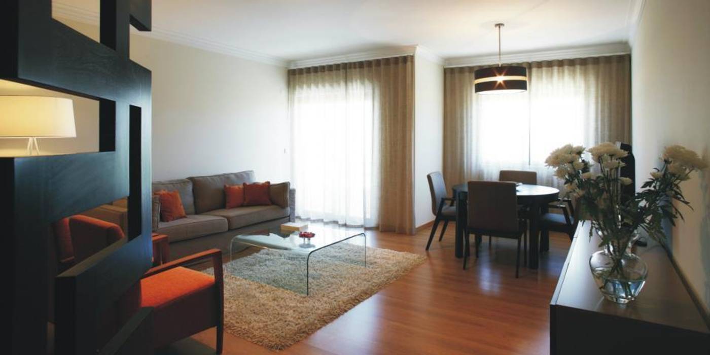 Sala Comum Traço Magenta - Design de Interiores Salas de estar modernas