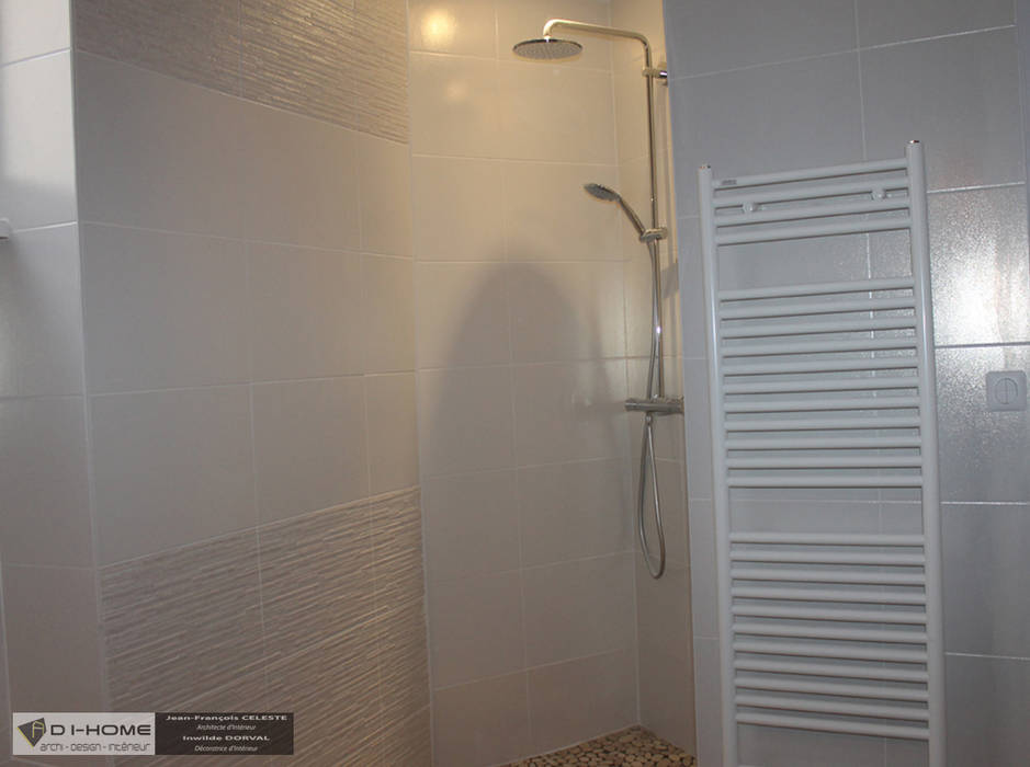 Appartement locatif T5 à STRASBOURG, Agence ADI-HOME Agence ADI-HOME Modern bathroom