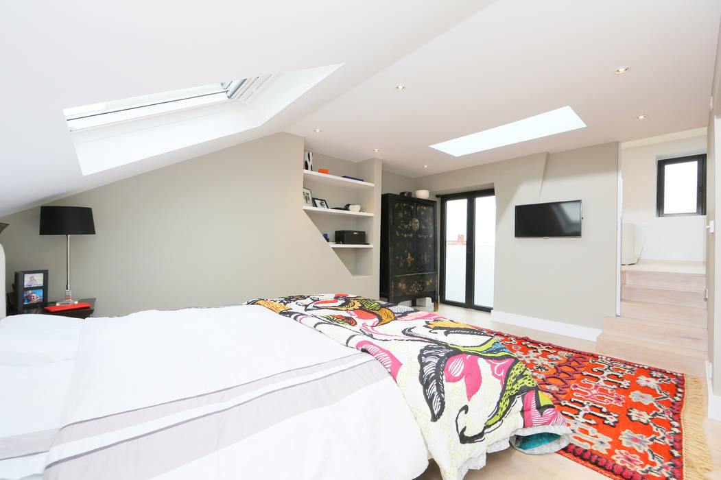 ​mansard loft conversion wandsworth homify Phòng ngủ phong cách hiện đại