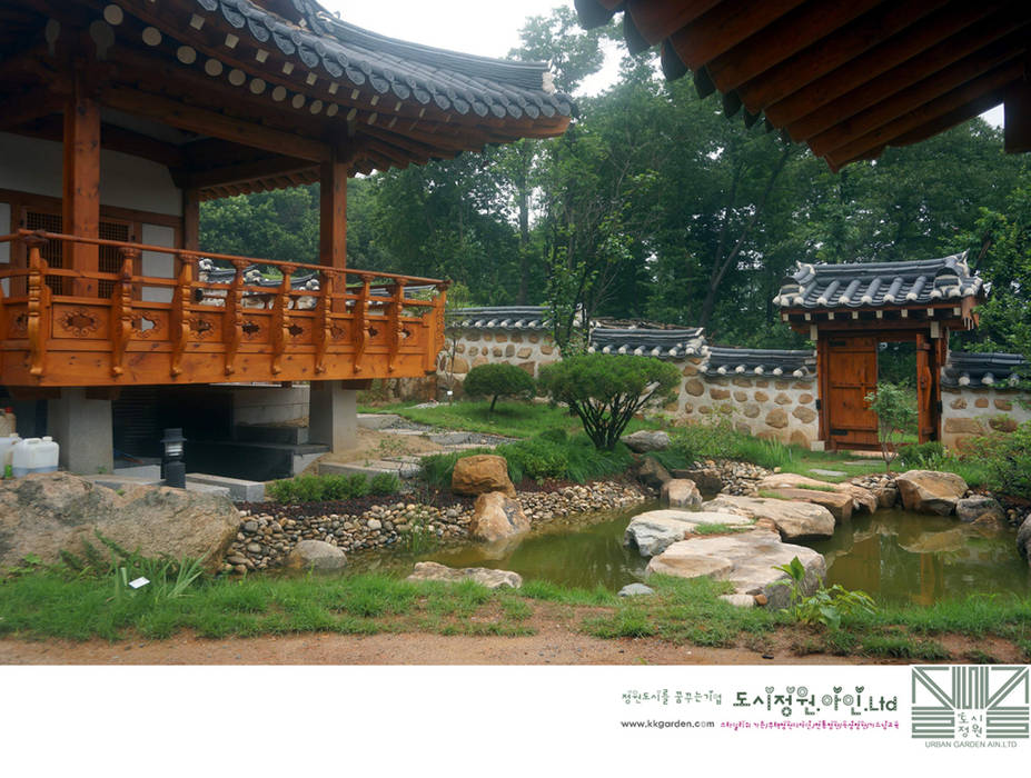 Korea traditional garden - 남양홍씨 대호군파 재실정원, Urban Garden AIN.Ltd Urban Garden AIN.Ltd Jardines de estilo asiático